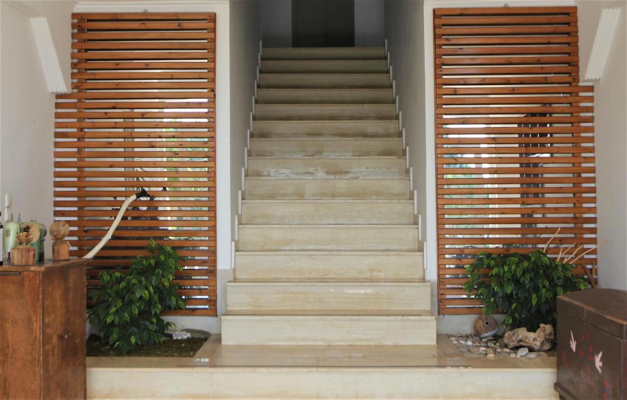 Saranda Hotel Exterior photo