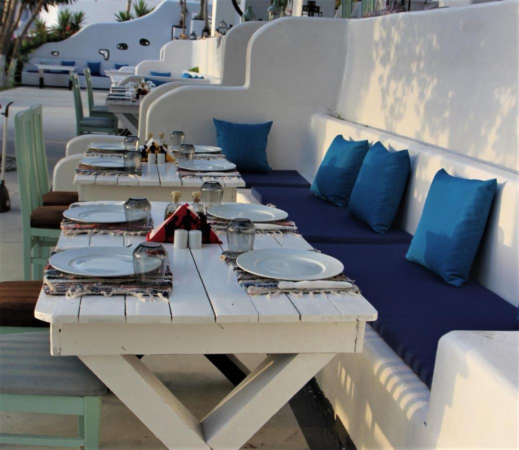 Saranda Hotel Exterior photo