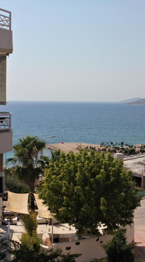 Saranda Hotel Exterior photo