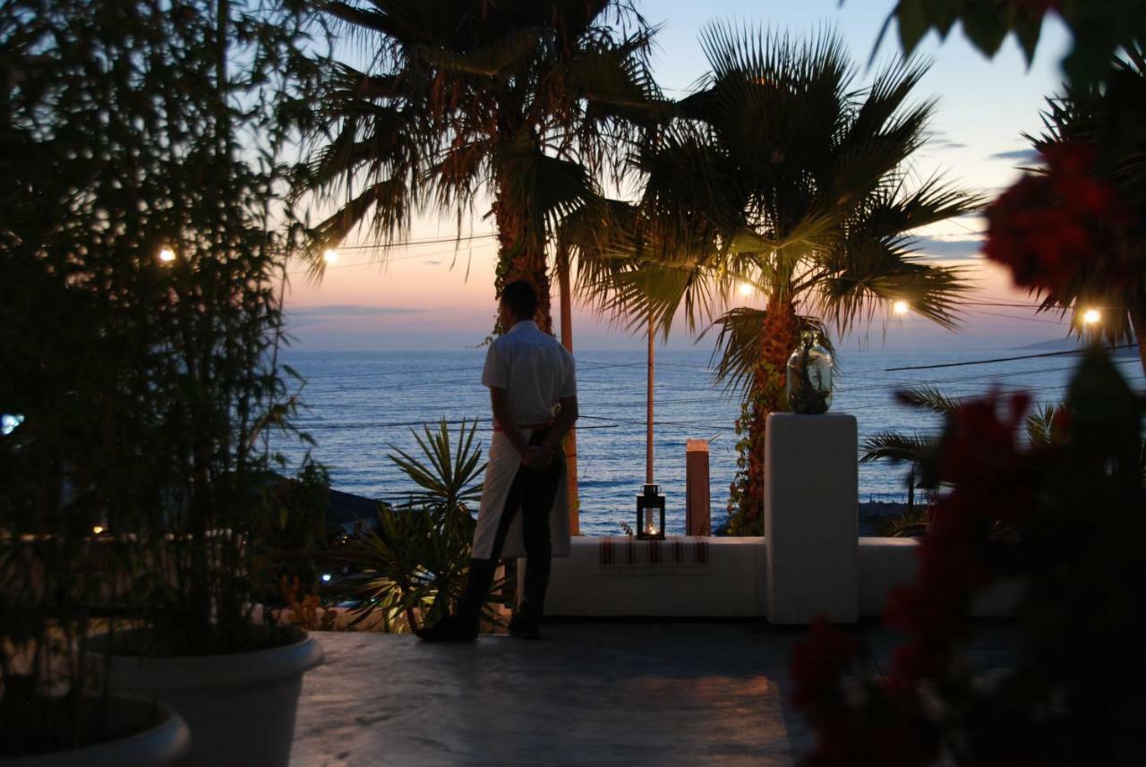 Saranda Hotel Exterior photo